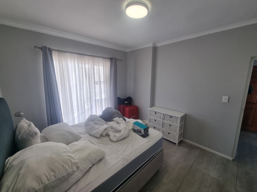 To Let 2 Bedroom Property for Rent in Table View Western Cape